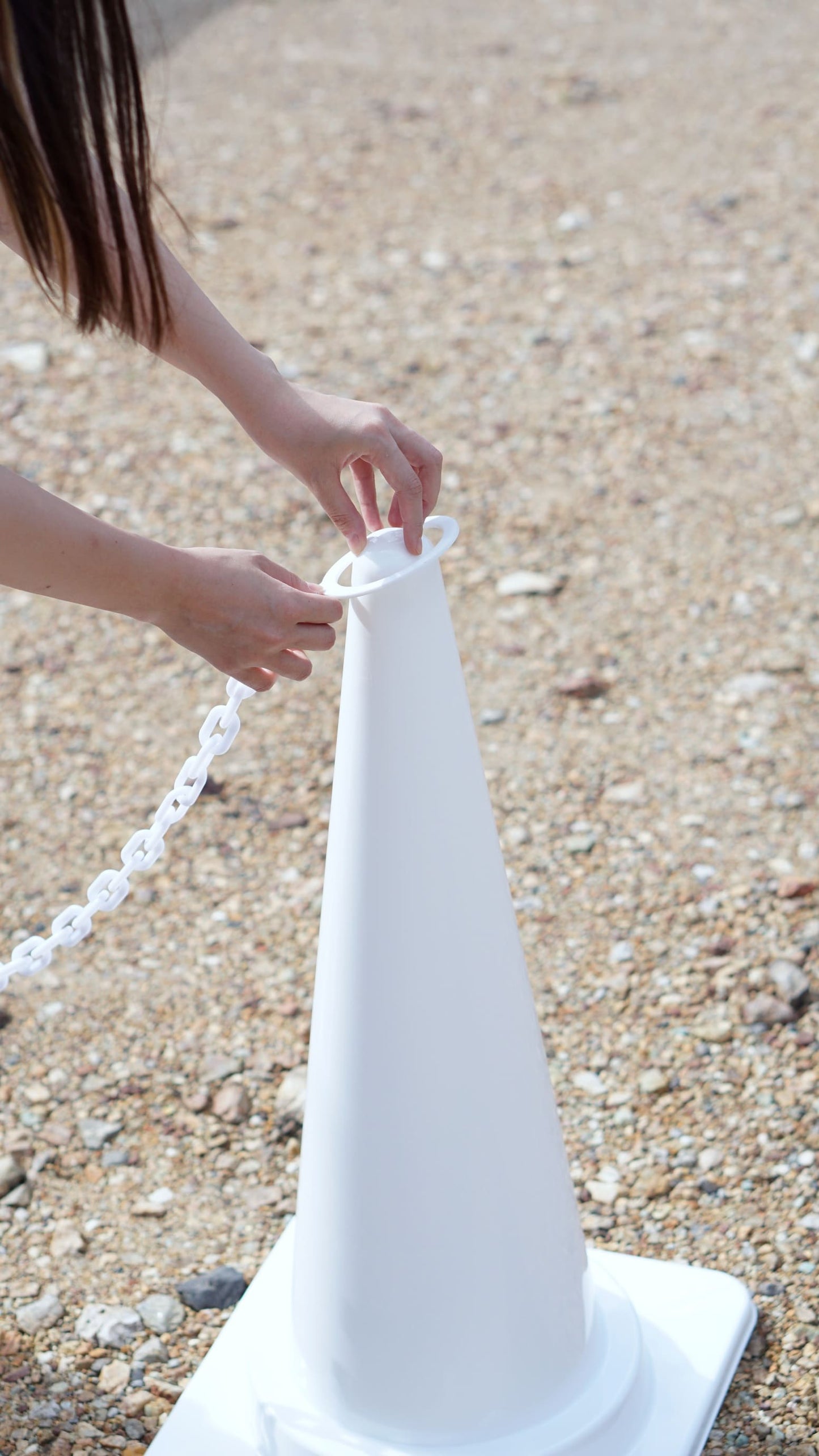 カラーコーン用プラスチックチェーン