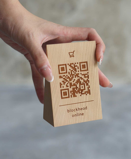 小さな木製スタンドサイン