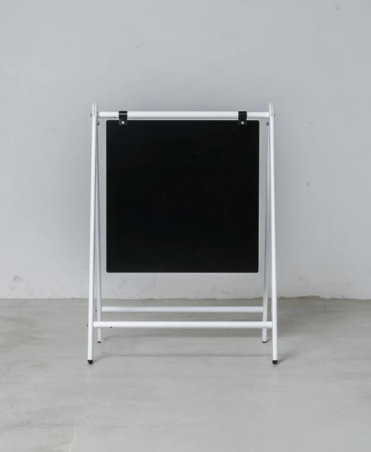 アイアンスタンドサイン - 黒/白